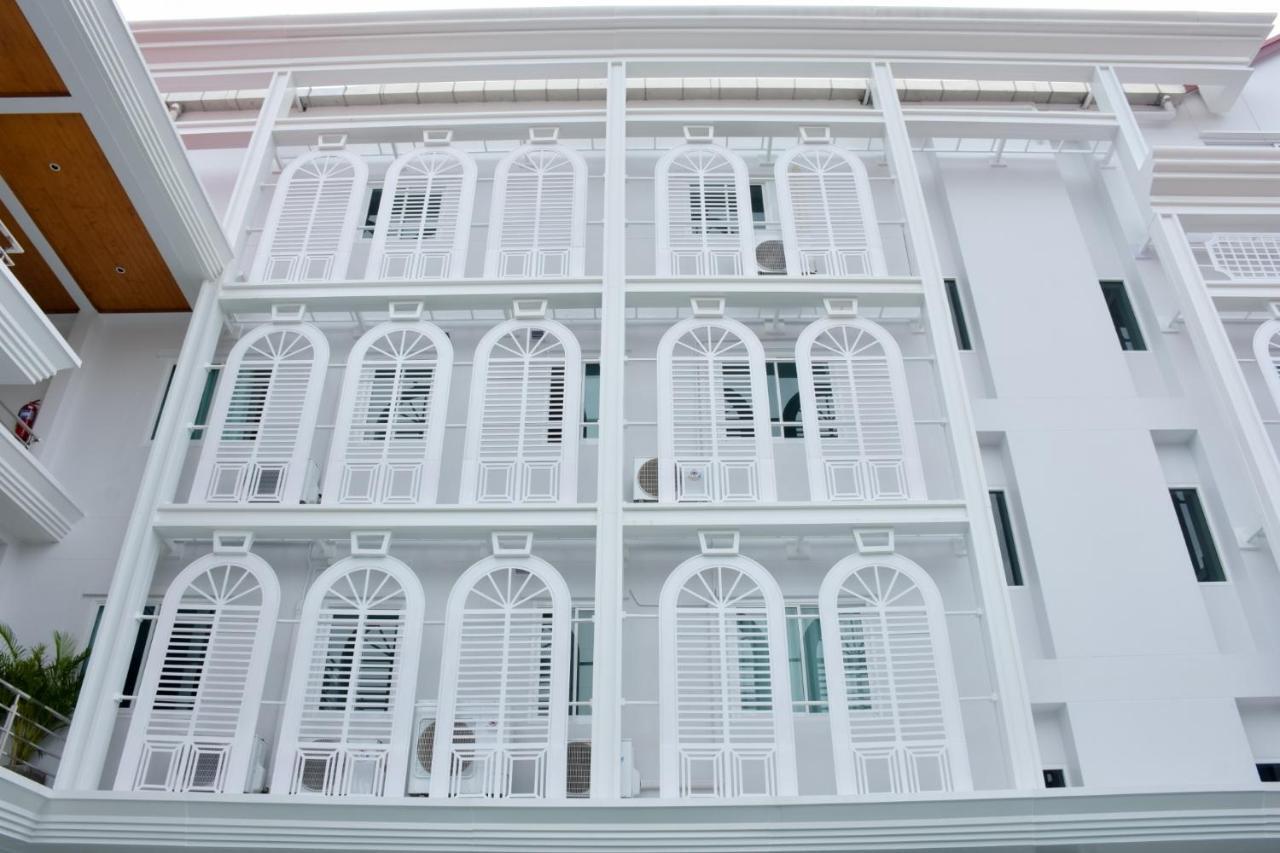 Peranakan House Phuket Buitenkant foto